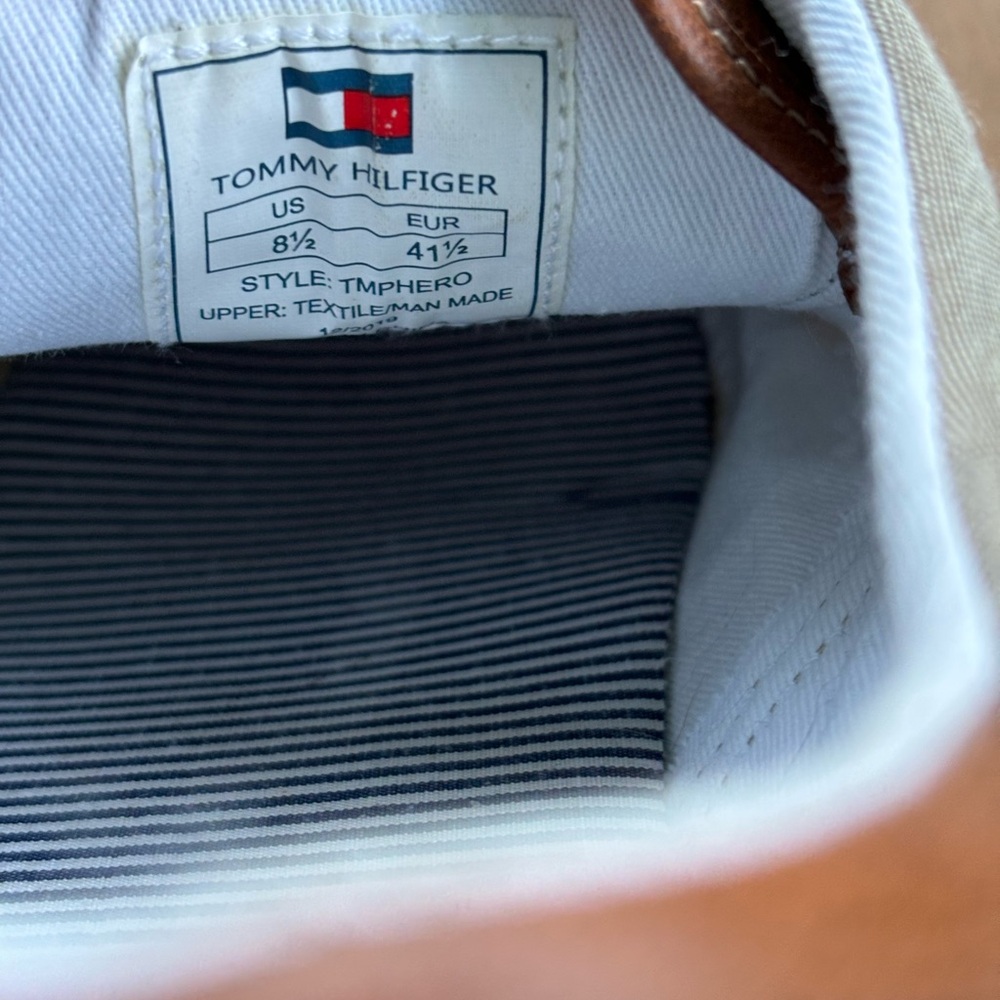Tommy Hilfiger TMPHERO Beige Casual Walk Shoes Mens Size 8.5 - Picture 9 of 9